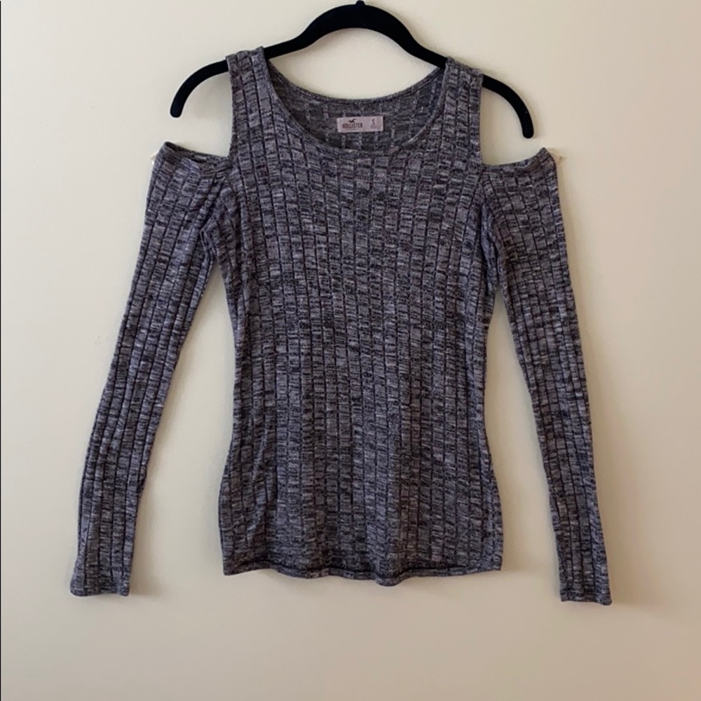 Hollister cold shoulder long sleeve